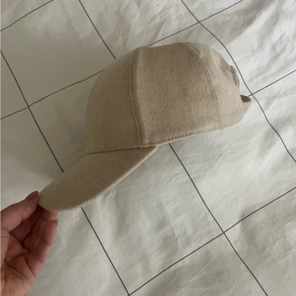 Vince Baseball Cashmere Hat - NWOT